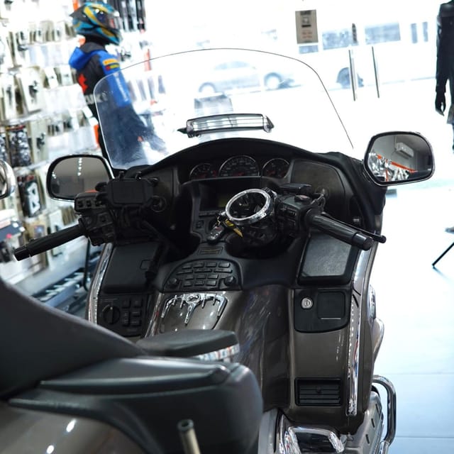 2010 Honda Gold Wing photo 5