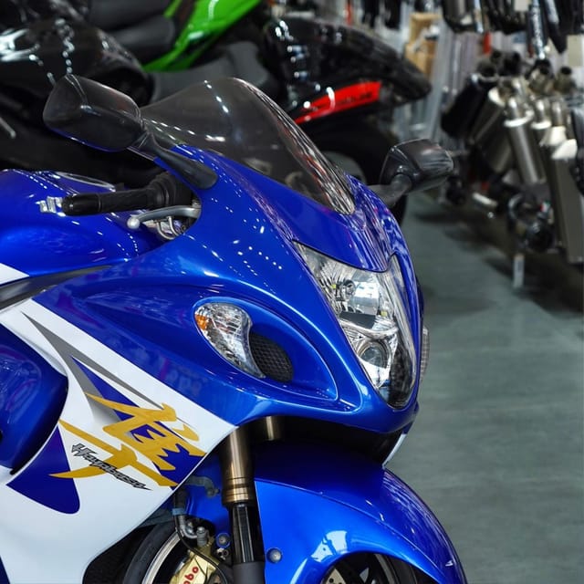 2014 Suzuki Hayabusa photo 3