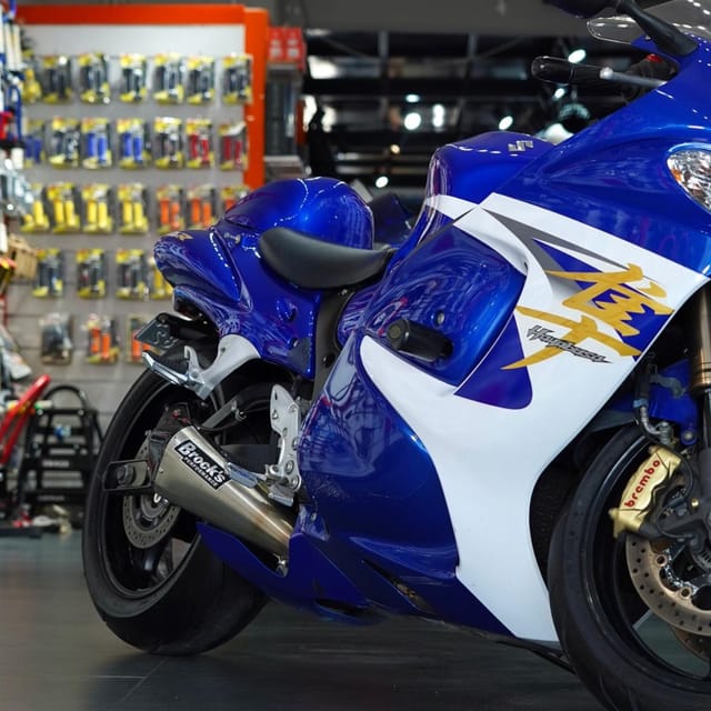 2014 Suzuki Hayabusa photo 5