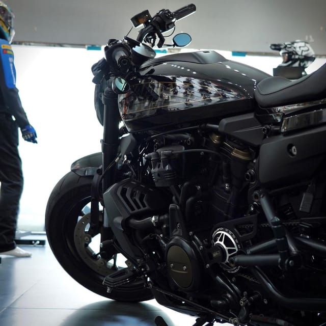 2022 Harley-Davidson Sportster S photo 3