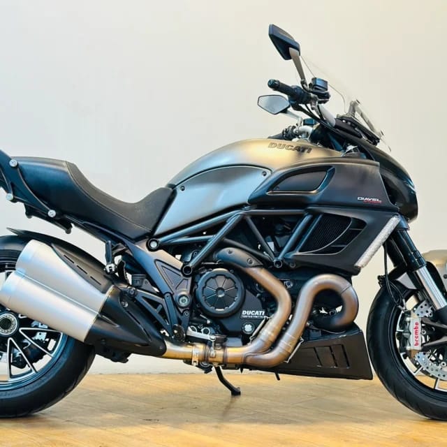 For Sale 2014 Ducati Diavel Strada photo 2