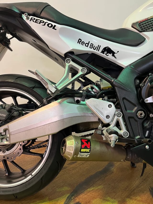 THE VERSATILE SPORT-FOUR: Buy 2015 HONDA CBR 650F photo 4