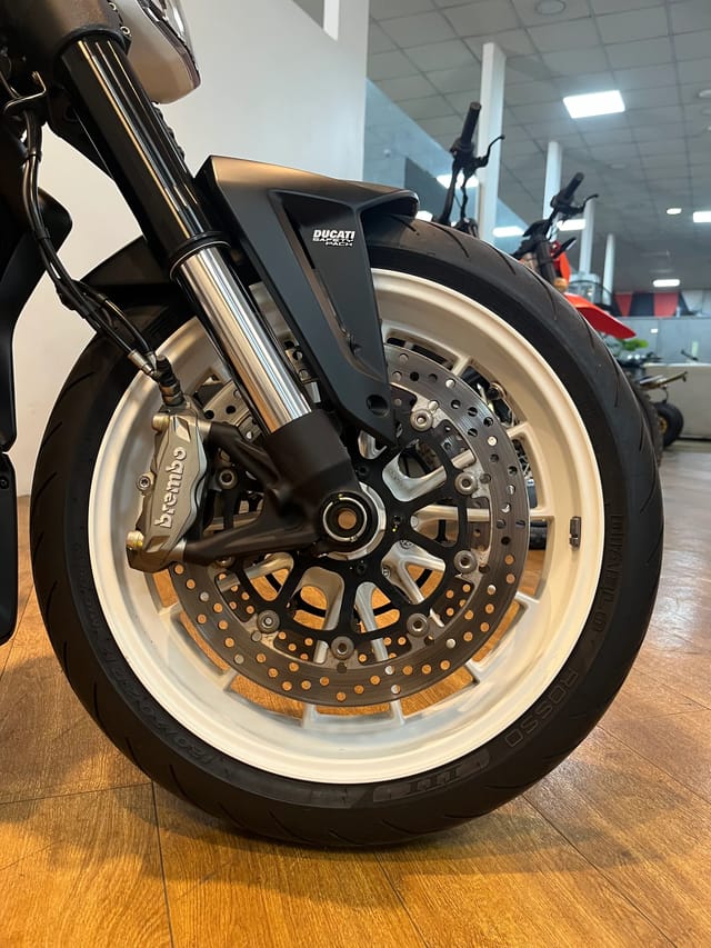 For Sale 2017 DUCATI XDIAVEL photo 5