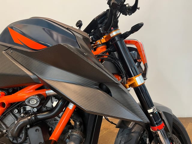 2020 KTM Superduke 1290 photo 4